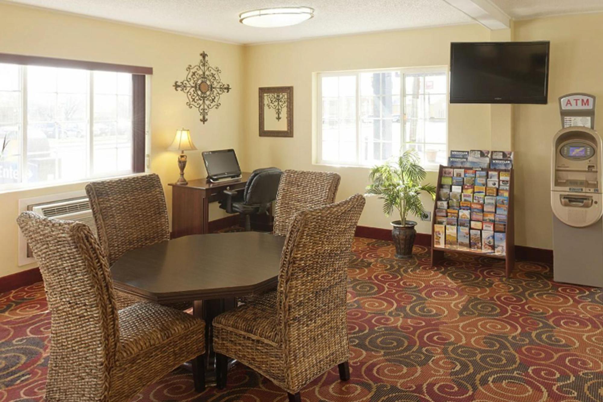 Days Inn By Wyndham Yakima Dış mekan fotoğraf
