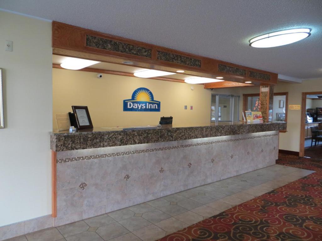 Days Inn By Wyndham Yakima Dış mekan fotoğraf